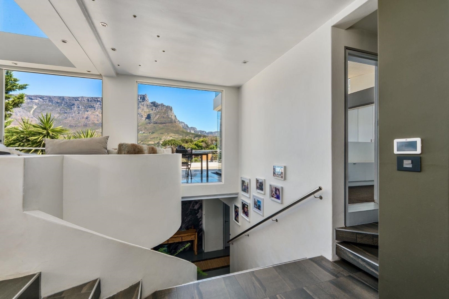 4 Bedroom Property for Sale in Tamboerskloof Western Cape